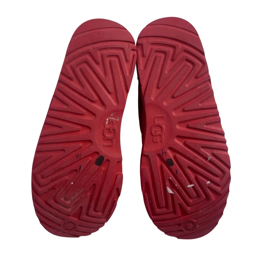 UGG Big Kids Neumel II Boots Red Suede Lace‎ Up Chukka Youth Size 5 Shoes